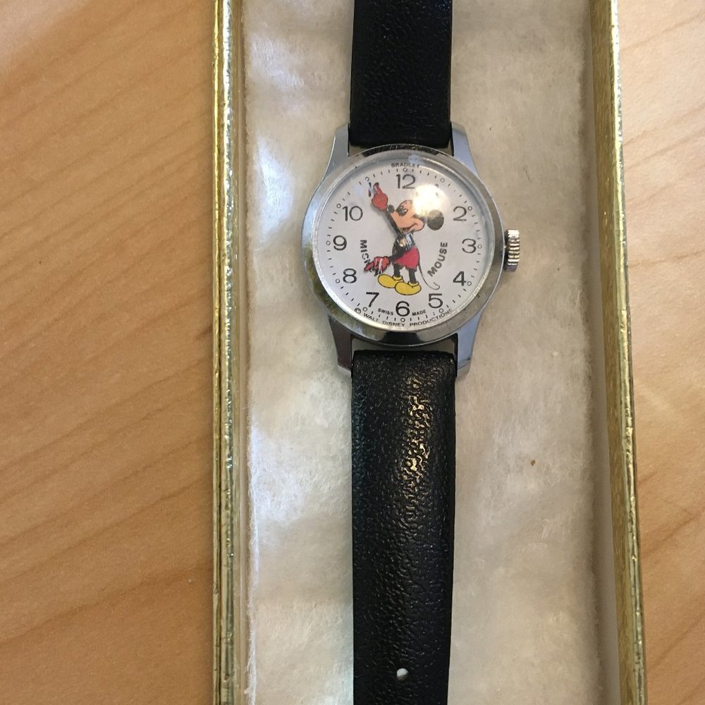 Vintage Disney Mickey Mouse Swiss Made 015 Watch